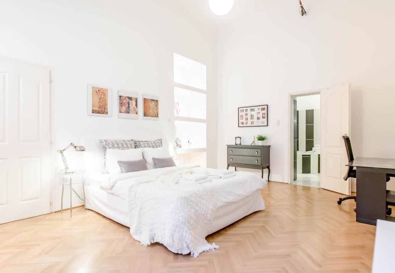 Bourgeois Elegance In The Heart Of Budapeste Exterior foto